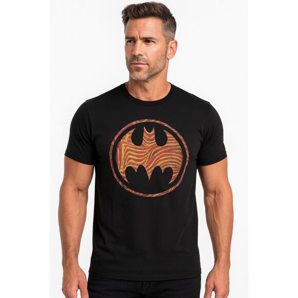 Men's Classic Batman Bat Signal Graphic T-Shirt – Size S – Black – NWOT - Picture 1 of 9
